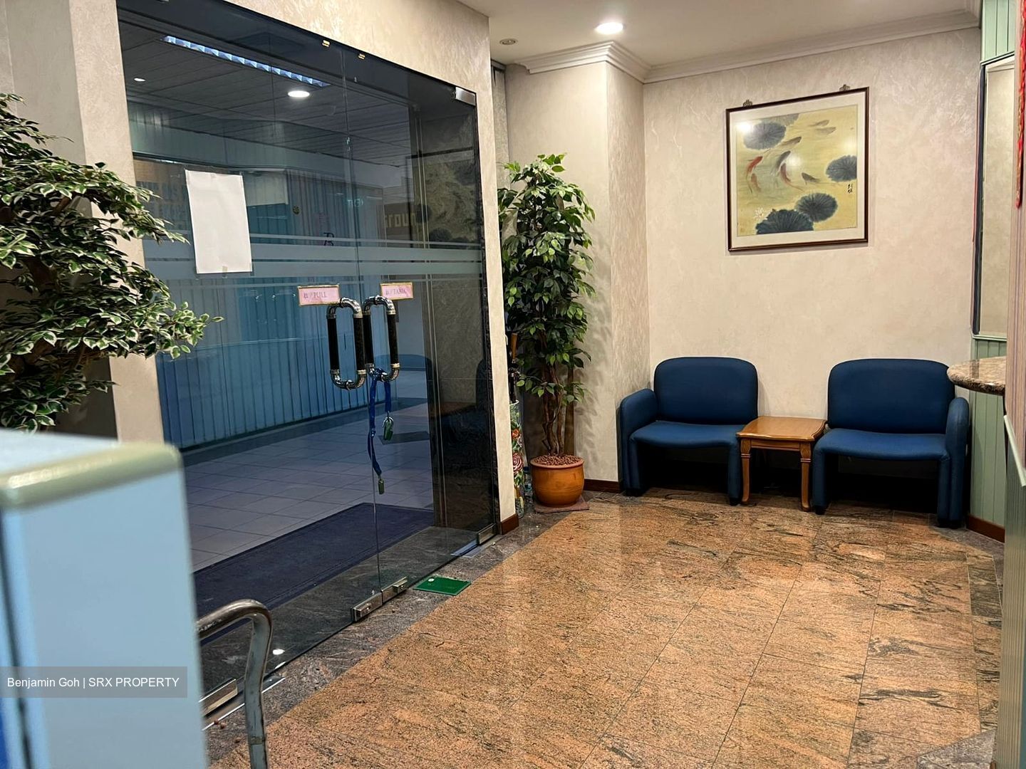 Textile Centre (D7), Office #451586081